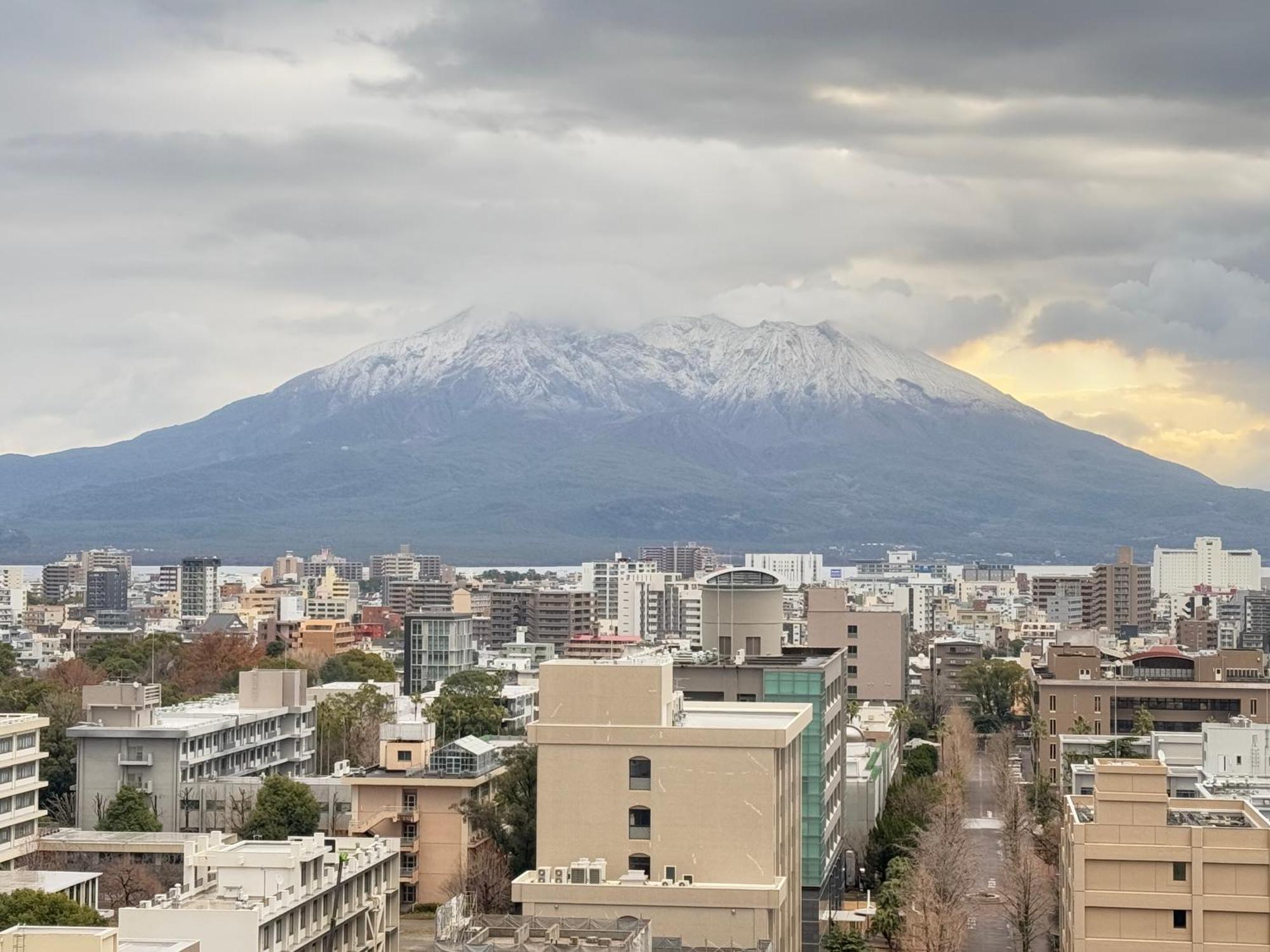 Hotel Kamoike Plaza Kagosima Kültér fotó